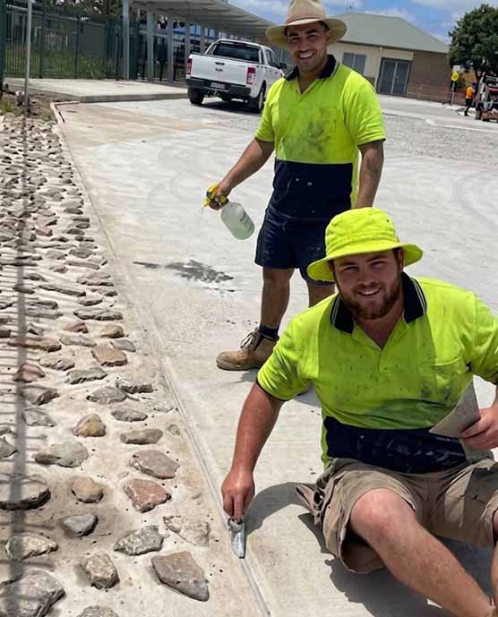 Pavement crack joint sealing