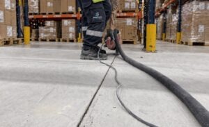 PU expansion joint maintenance